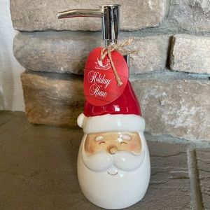 NWT Home Essentials Santa Soap/ Lotion Dispenser